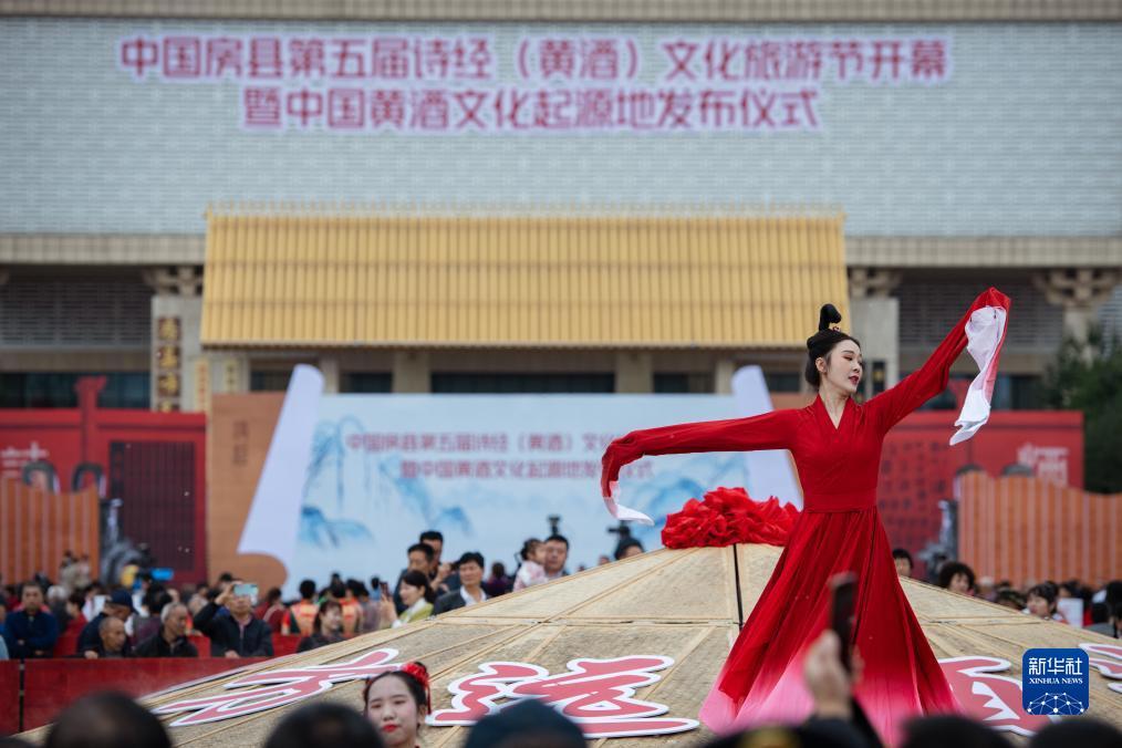 土豪炸金花三张牌